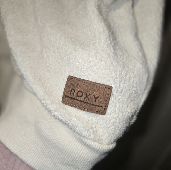 Roxy half Zip pullover - Picture 2 of 4